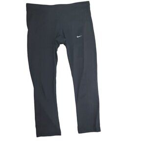 Nike Power Essential Women’s Size Medium Black Mid‎ Rise Running Crops Pants